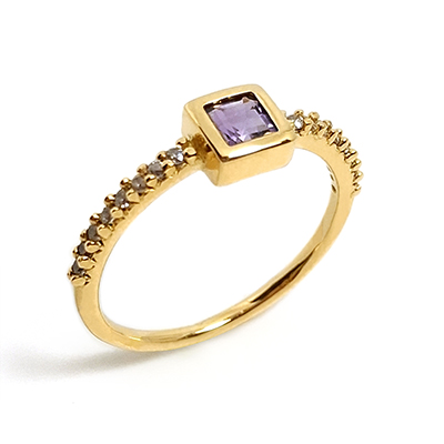 5.0 Sortija de Oro 18k con Amatista