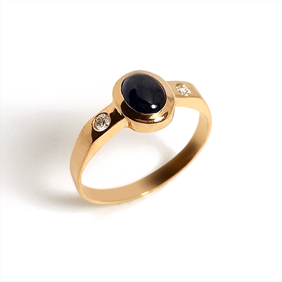 4.81 Sortija de oro 18k con Zafiro Azul